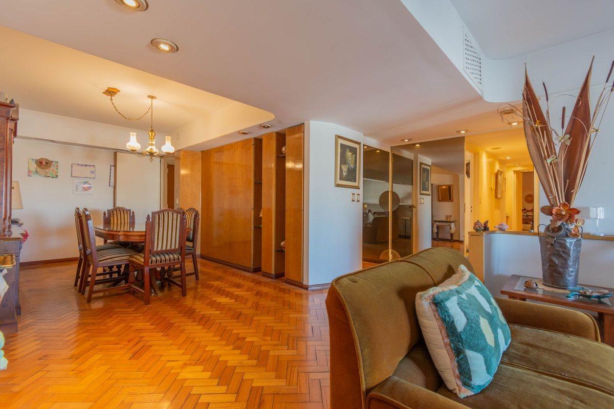 Foto de VENTA 4 AMB + COCHERA. PISO ALTO. CAÑITAS, imagen 5