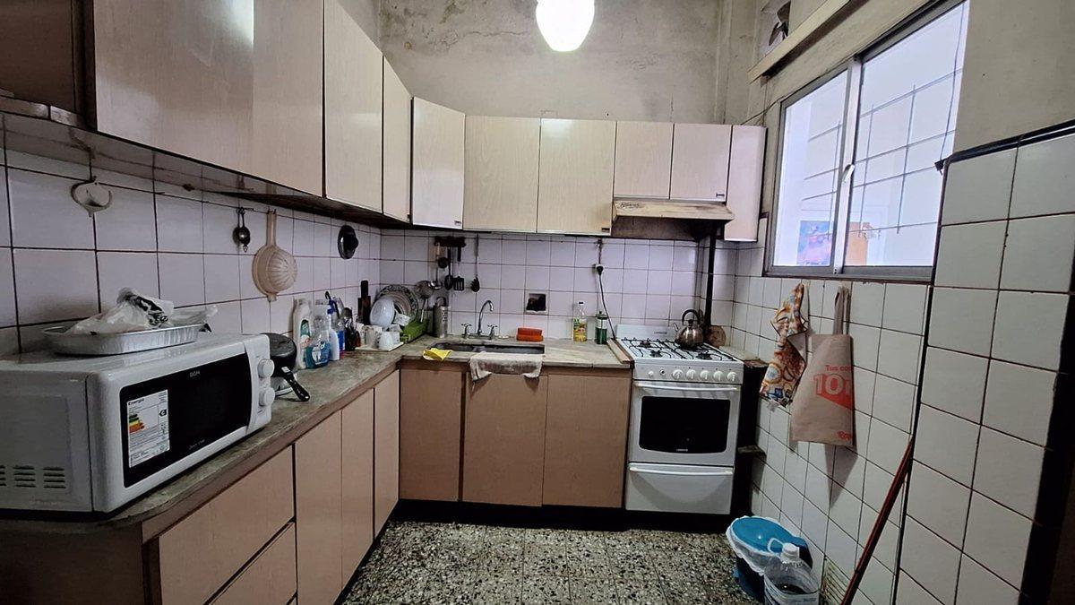 Foto de VENTA casa Quilmes - 4 amb + jardin y terraza, imagen 5