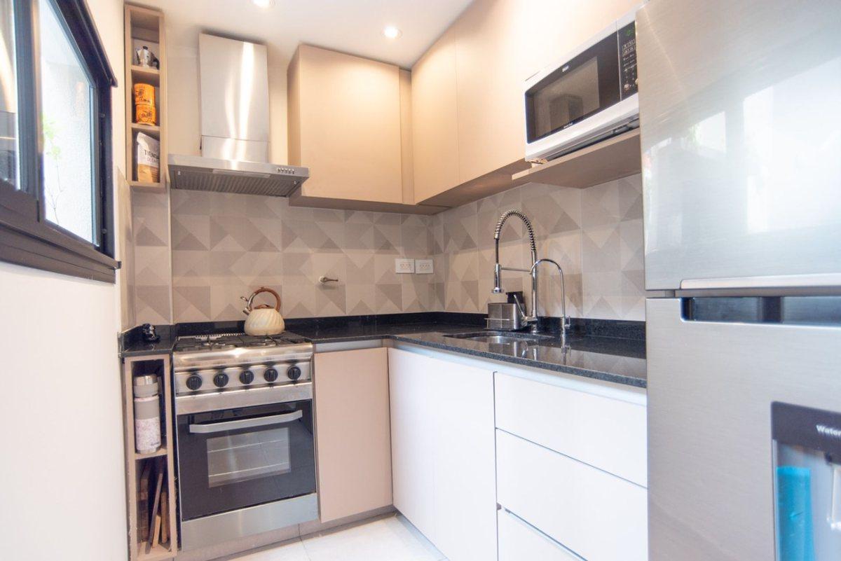 Foto de VENTA PH 2 AMB + ESCRIT-TERRAZA SIN EXP-CHACARITA, imagen 2