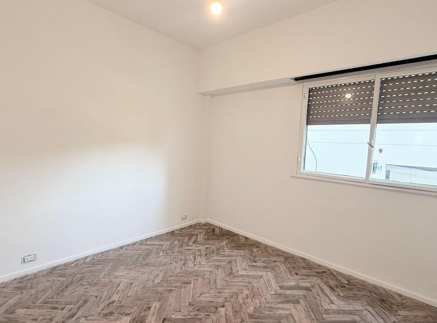 Foto de ALQUILER PALERMO DPTO 2 Amb. luminoso lavadero, imagen 4