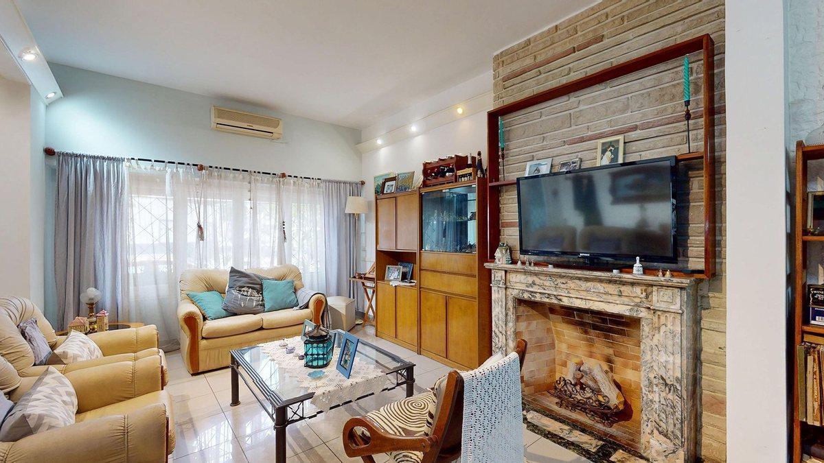 Foto de VENTA CASA 5 AMB COLEGIALES PATIO Y COCHERA, imagen 1