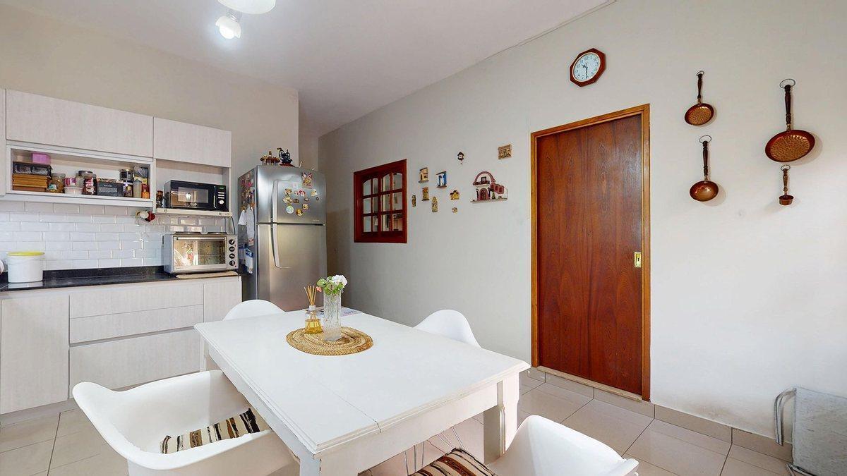Foto de VENTA CASA 5 AMB COLEGIALES PATIO Y COCHERA, imagen 4