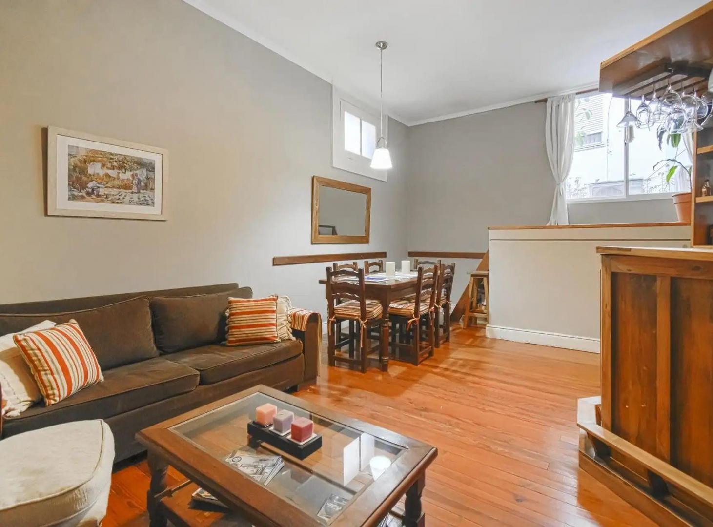 Foto de VENTA PH 4 AMB TERRAZA PARRILLA LUZ PALERMO, imagen 2