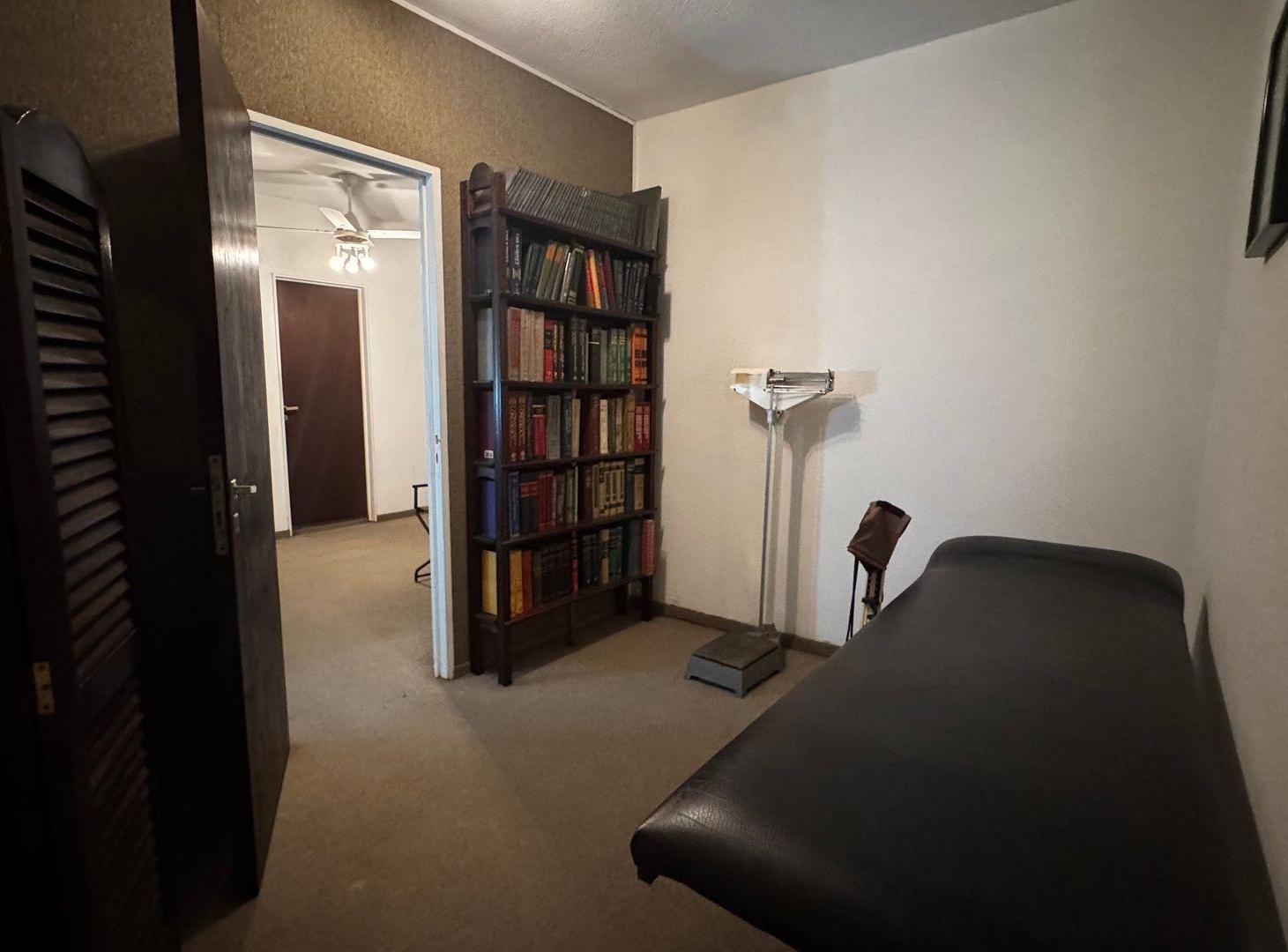 Foto de VENTA DEPARTAMENTO DOS AMBIENTES BARRIO NORTE, imagen 3