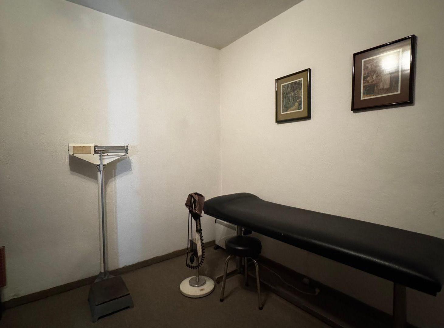 Foto de VENTA DEPARTAMENTO DOS AMBIENTES BARRIO NORTE, imagen 5
