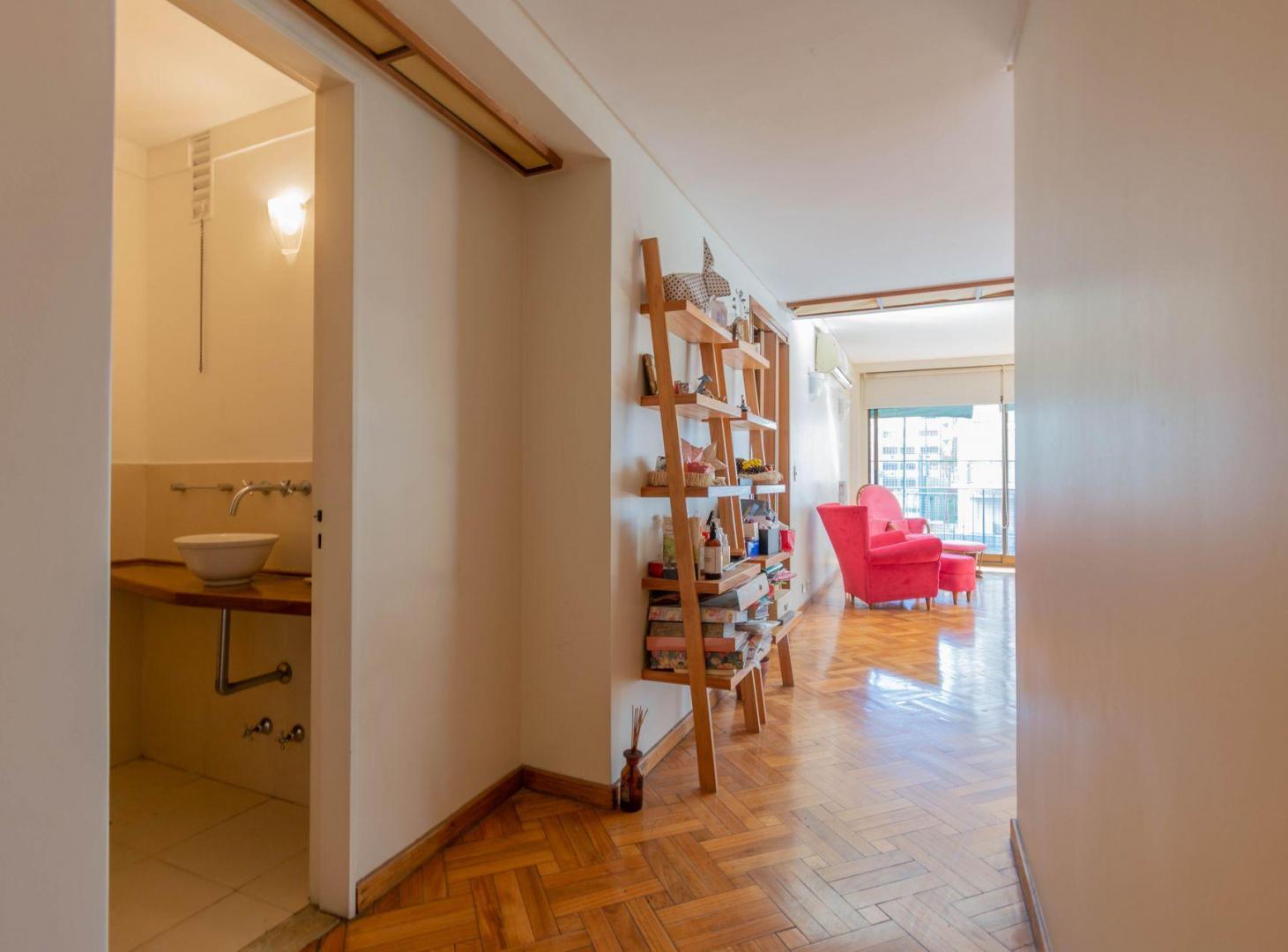 Foto de VENTA Semipiso 4 amb al frente c/cochera. BELGRANO, imagen 4