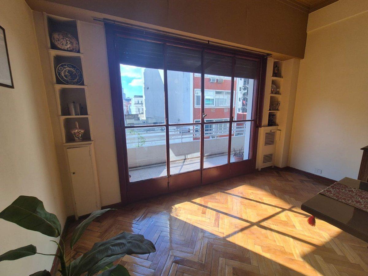 Foto de VENTA DPTO 4 AMB FTE- FACULTAD MEDICINA/ BALVANERA, imagen 4