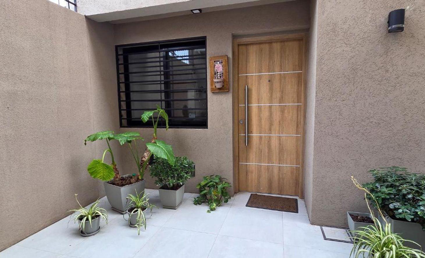 Foto de PH 3 ambientes jardin cochera Venta Vicente Lopez, imagen 2