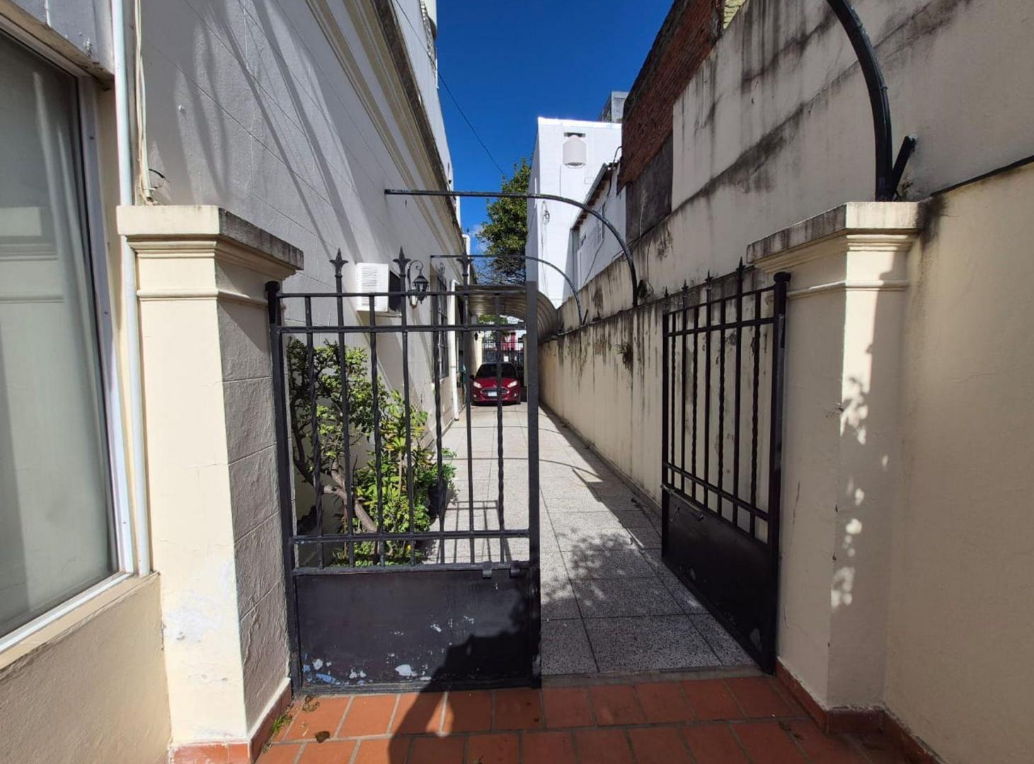 Foto de Venta de Casa c Cochera Jardin Playroom y Terraza, imagen 3