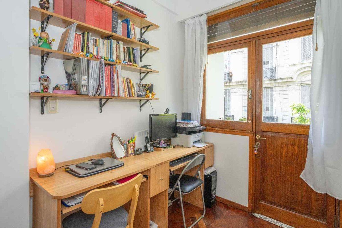 Foto de Venta departamento 2 Amb Balvanera Apto Credito, imagen 1