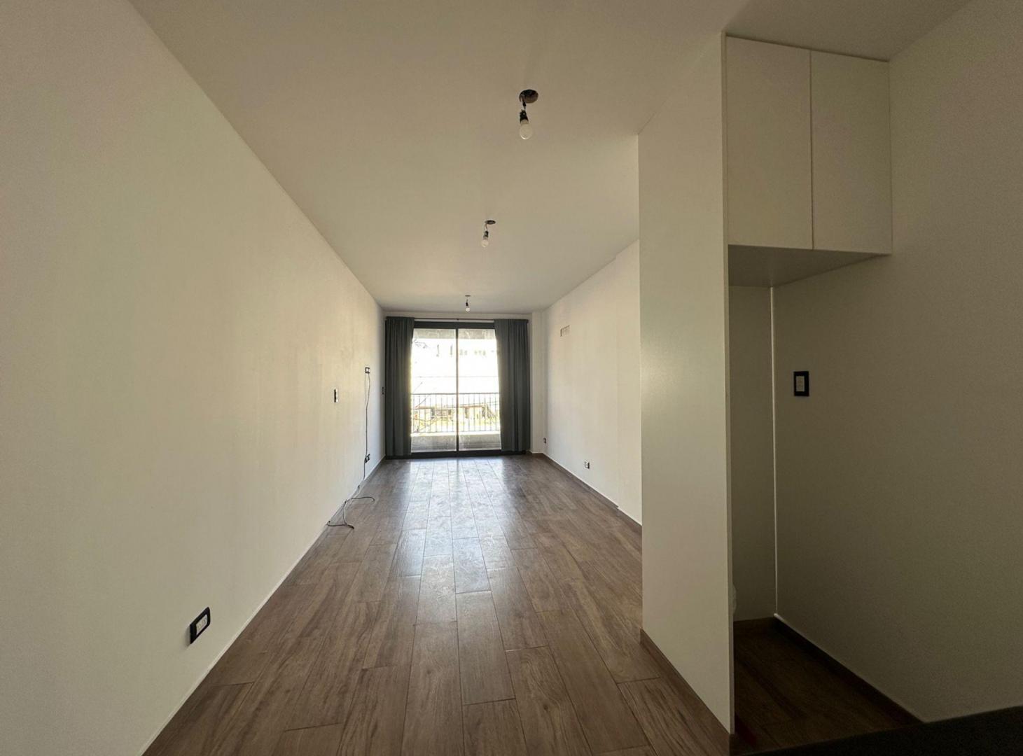 Foto de MONOAMBIENTE con BALCON en PARQUE CHASS, imagen 3
