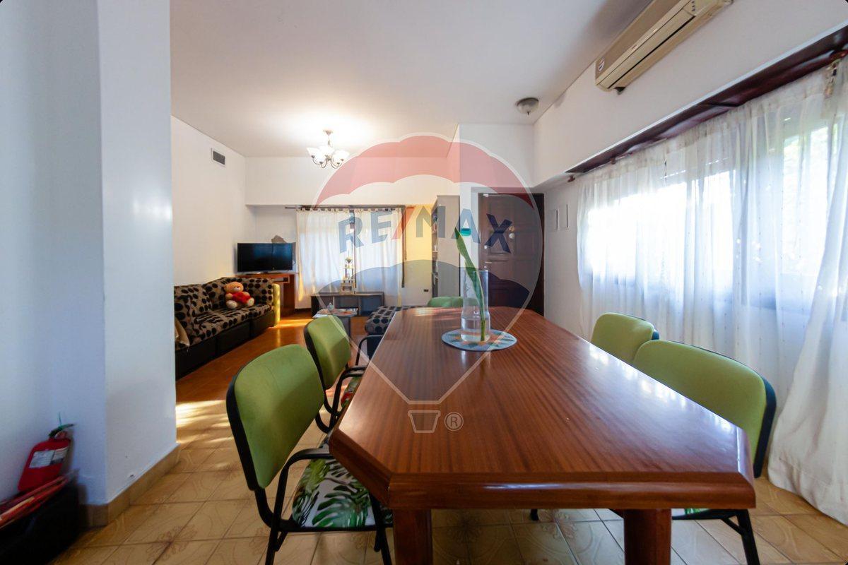 Foto de Casa en venta 4 amb en Morón C/quincho y garage, imagen 2