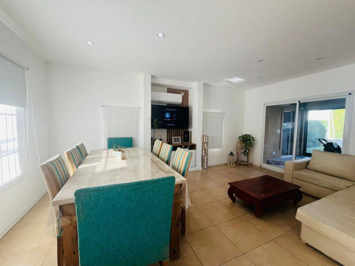 Foto de VENTA CASA ESCOBAR DOS PLANTAS CON PILETA, imagen 3