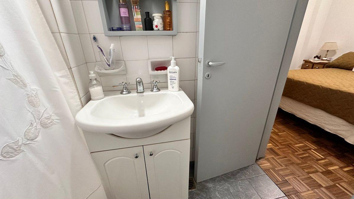 Foto de VENTA DOS AMBIENTES CON BALCON - CABALLITO, imagen 5