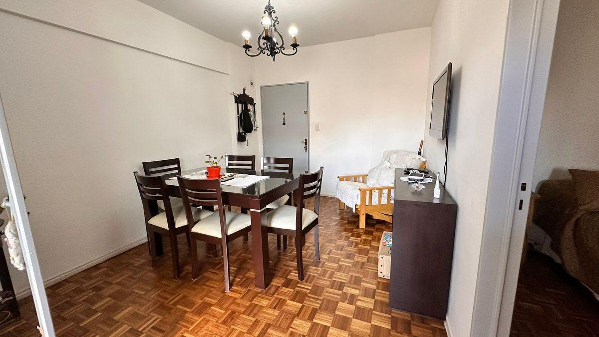 Foto de VENTA DOS AMBIENTES CON BALCON - CABALLITO, imagen 2