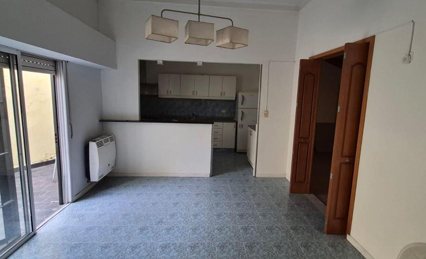 Foto de Venta Ph 4 amb. con patio y terraza Parque Chas, imagen 1