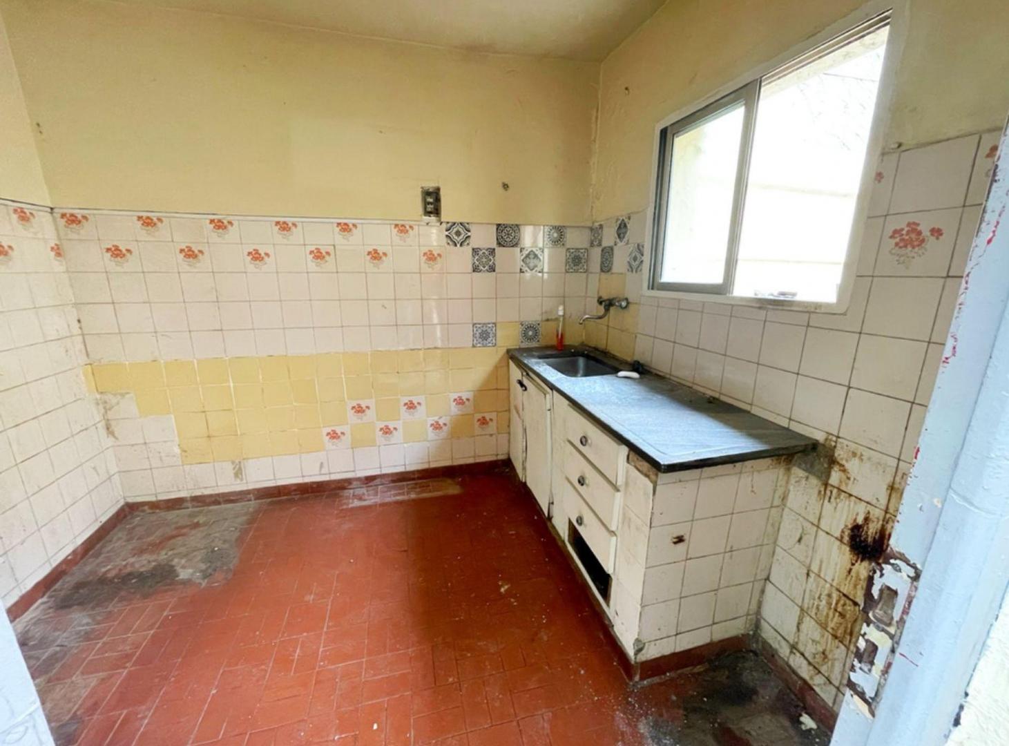 Foto de VENTA PH 3 AMB CON ESCRITORIO. PATIO Y TERRAZA, imagen 3