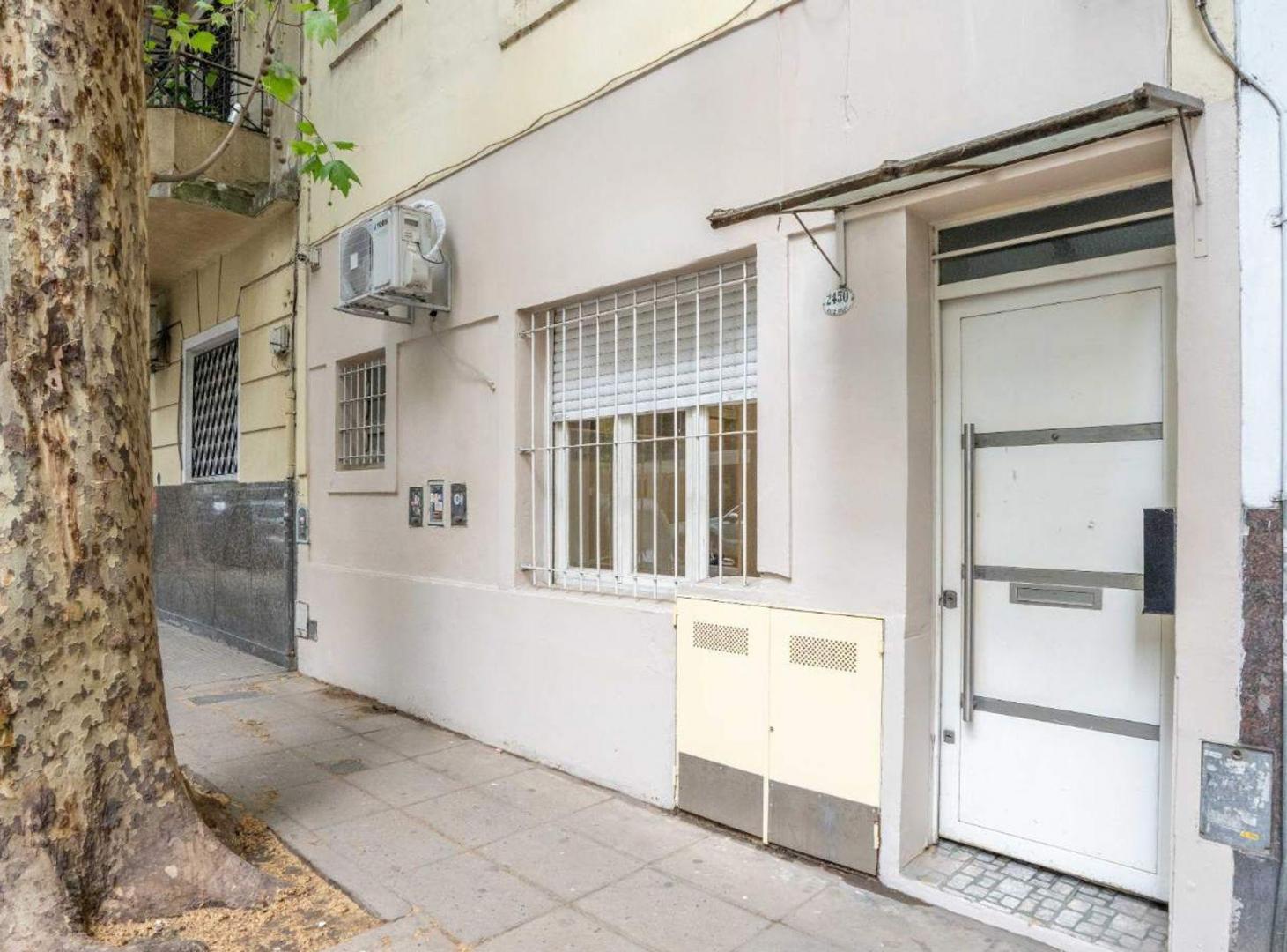 Foto de EDIFICIO EN VENTA - 4 DEPARTAMENOS EN BLOCK, imagen 3