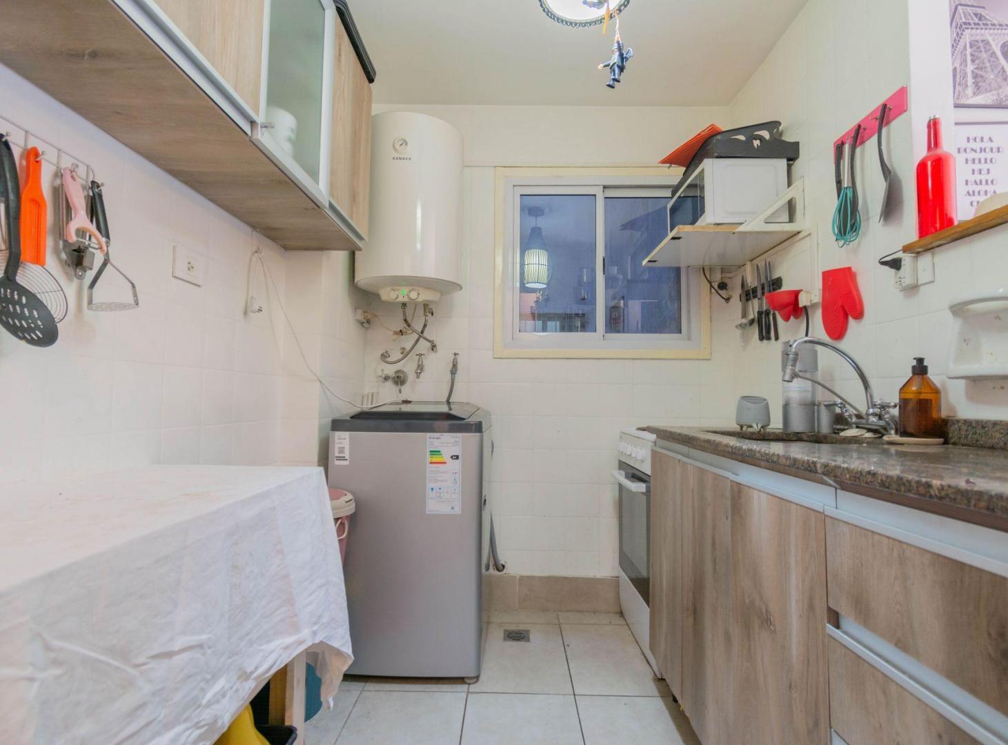 Foto de VENTA DEPARTAMENTO 2 AMBIENTES CON BALCON FLORES, imagen 1