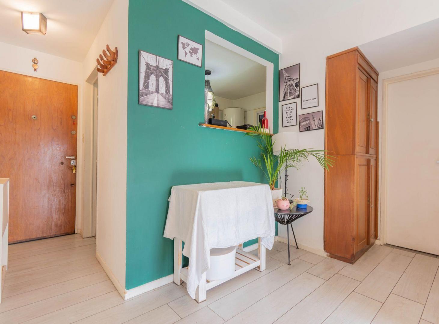 Foto de VENTA DEPARTAMENTO 2 AMBIENTES CON BALCON FLORES, imagen 4