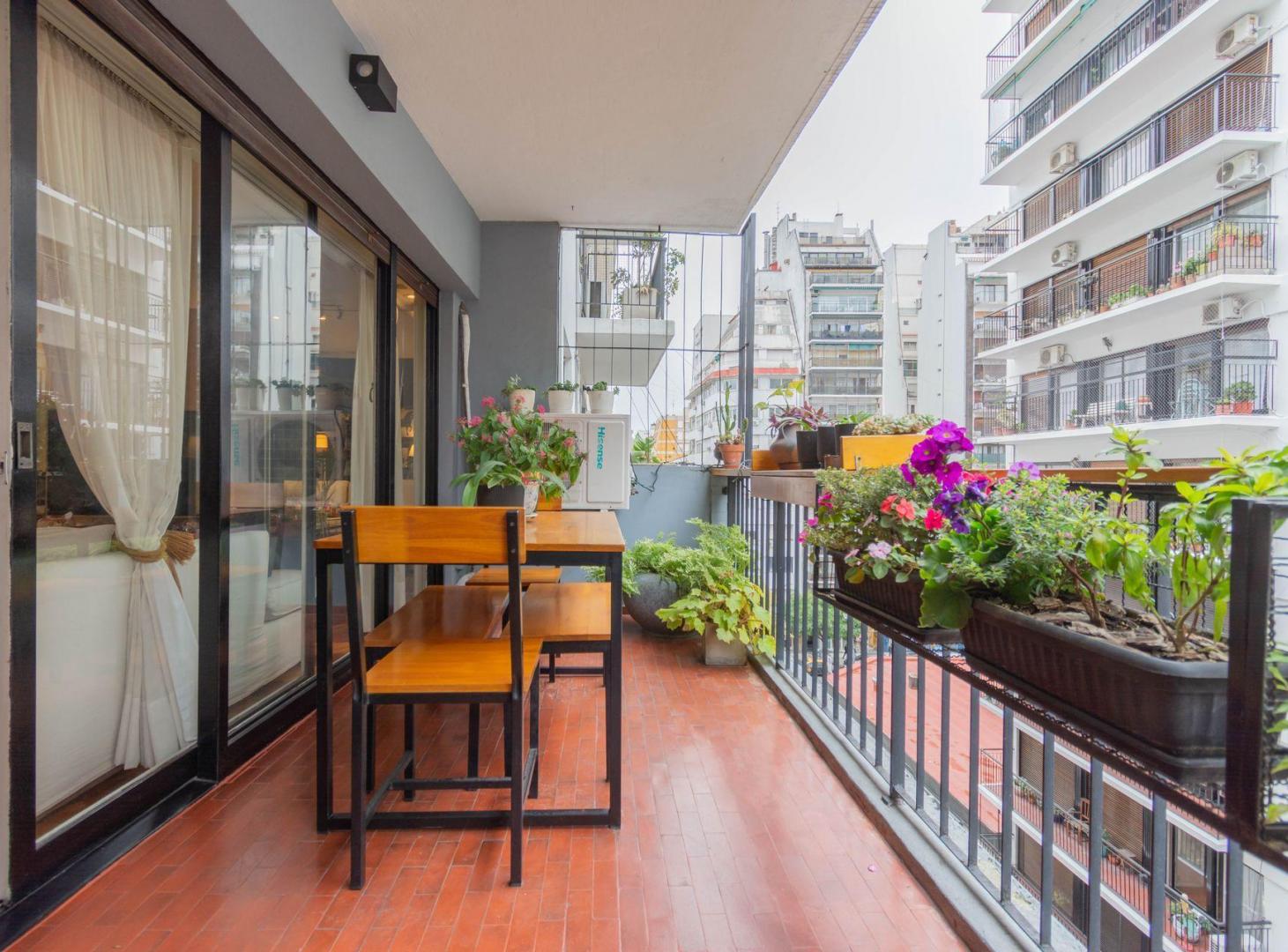 Foto de VENTA RECOLETA 4 AMBIENTES COCHERA BALCON ATERRAZ, imagen 1