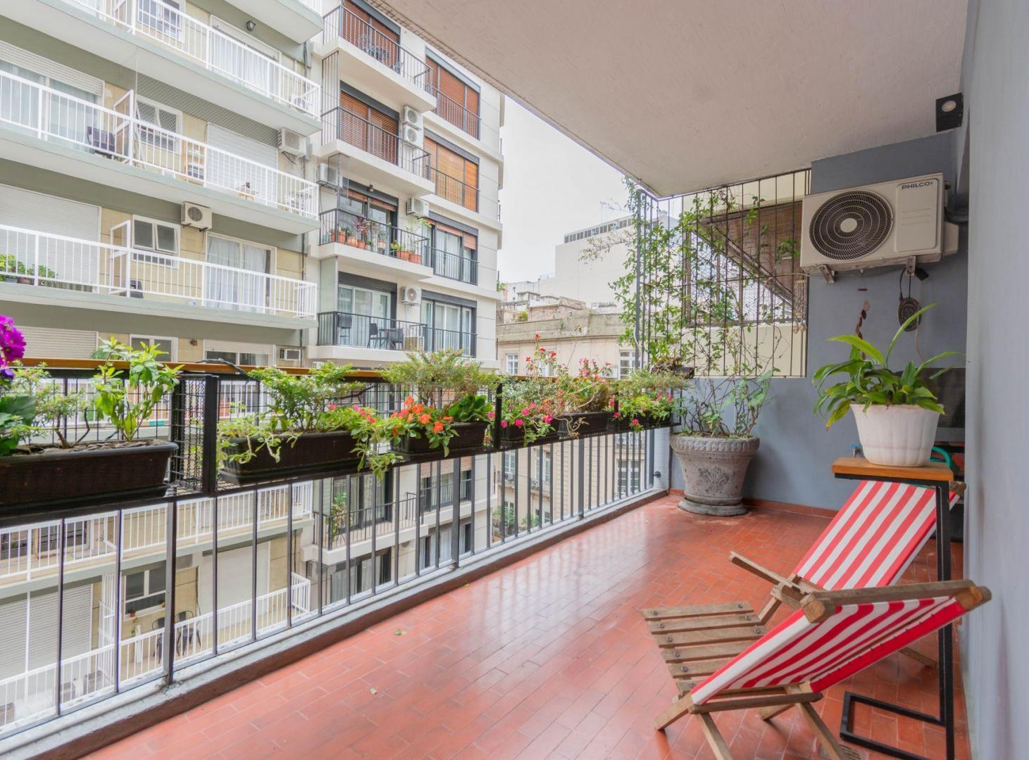 Foto de VENTA RECOLETA 4 AMBIENTES COCHERA BALCON ATERRAZ, imagen 4