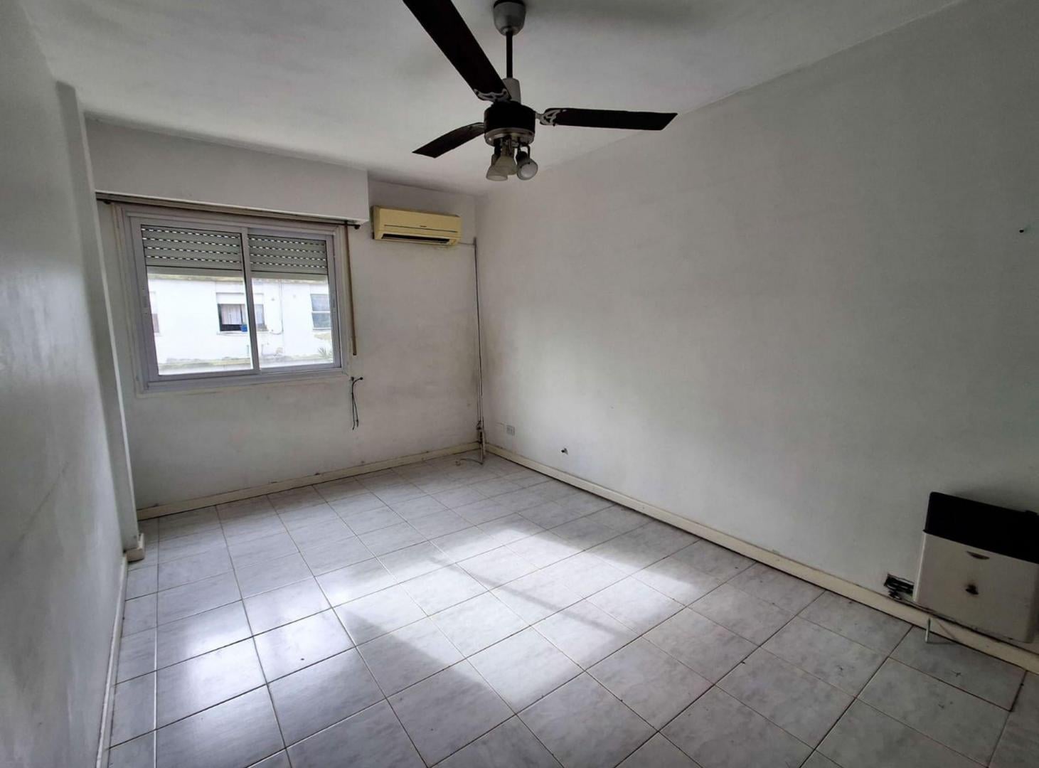 Foto de Departamento en Venta en Saavedra dos amb p/escal, imagen 4