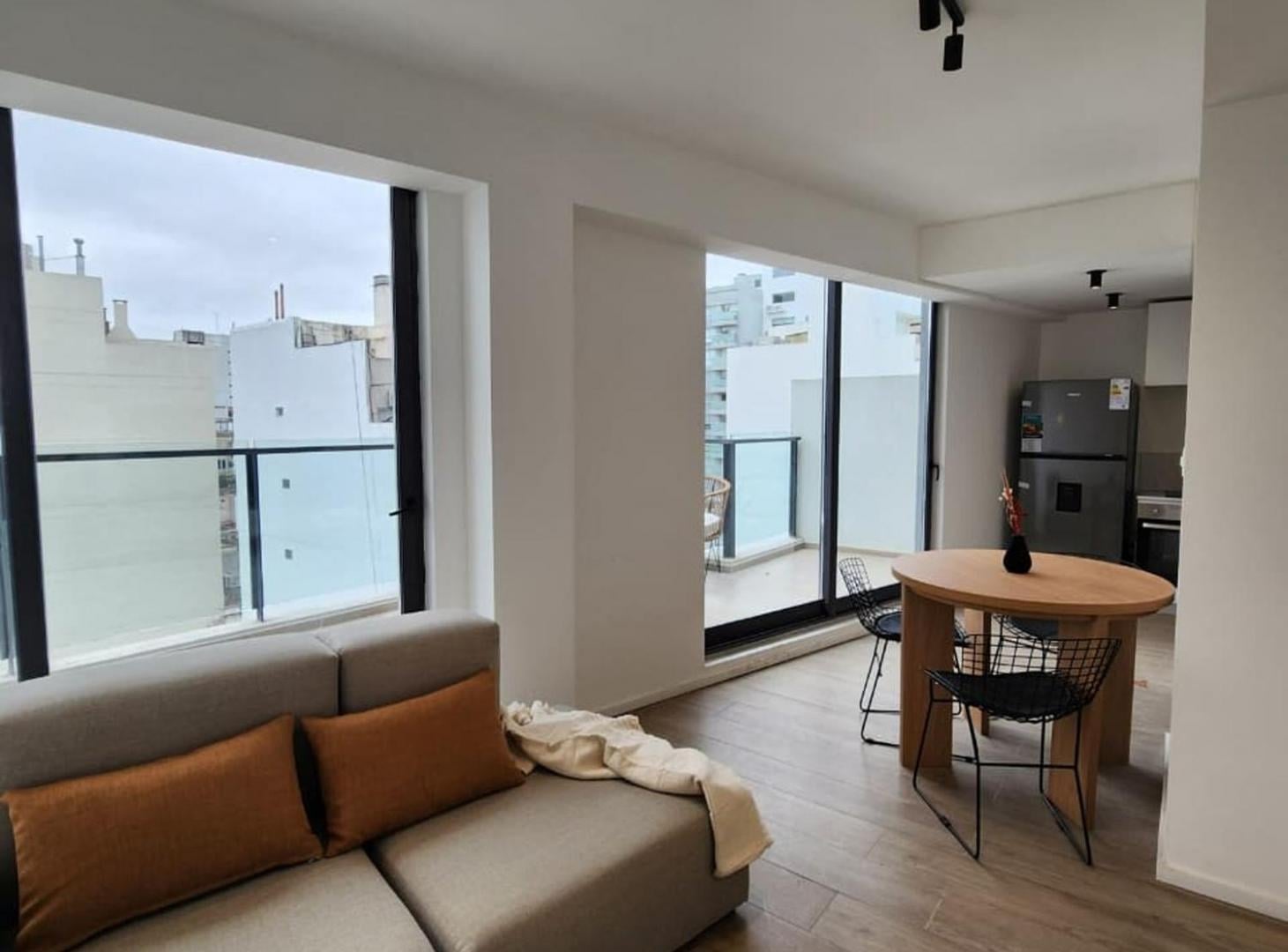 Foto de 2 AMBIENTES EN PALERMO CON BALCÓN TERRAZA, imagen 2