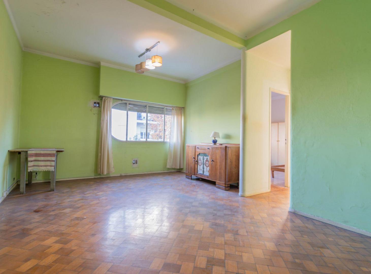 Foto de VENTA DEPARTAMENTO 3 AMBIENTES AL FRENTE FLORESTA, imagen 4