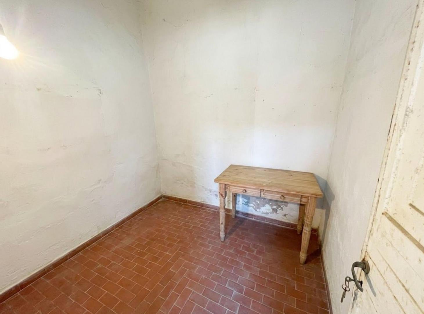 Foto de VENTA CASA LOTE PROPIO EN GERLI CON TERRAZA, imagen 2