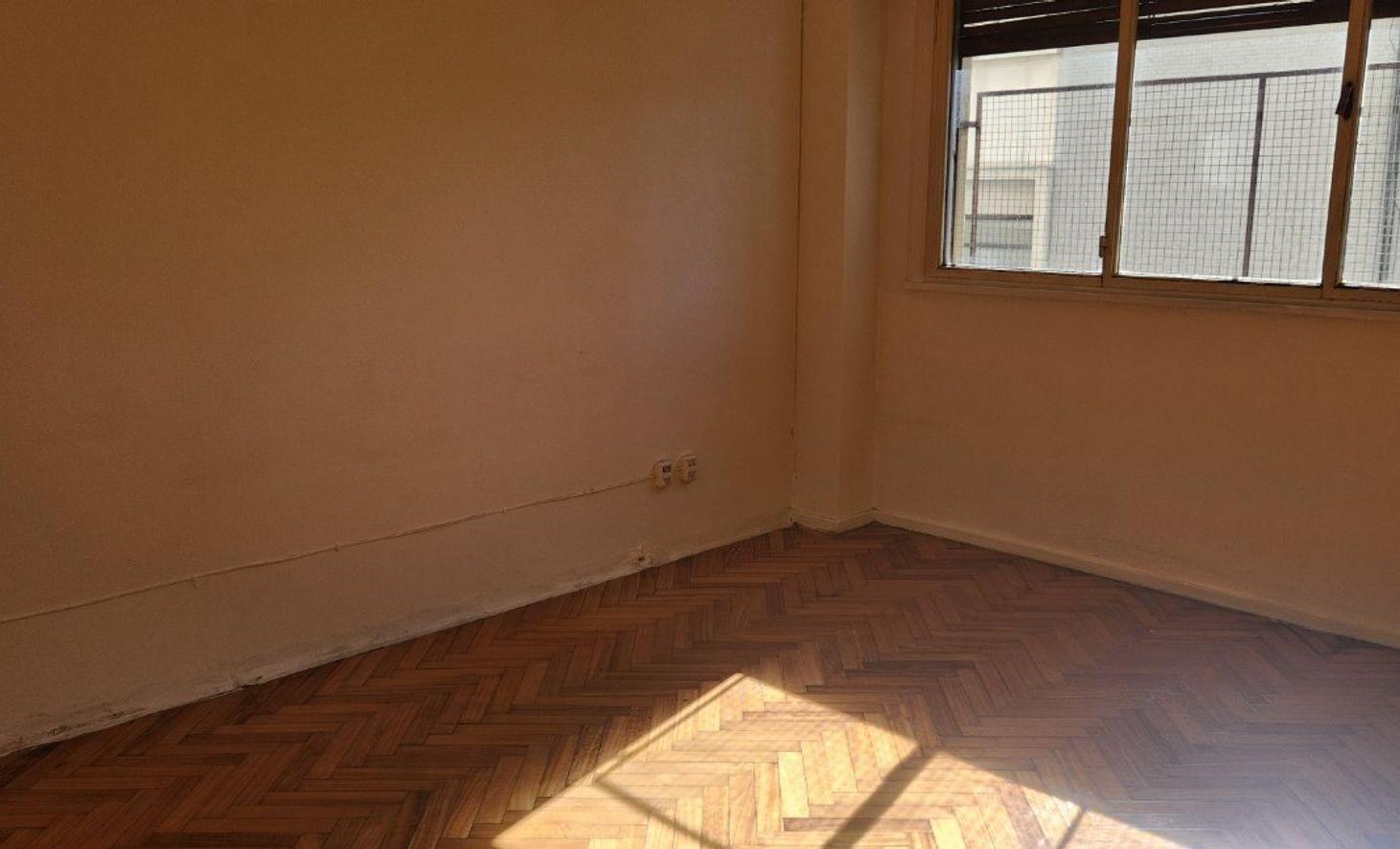 Foto de Departamento 3 ambientes dep y cochera Belgrano, imagen 1