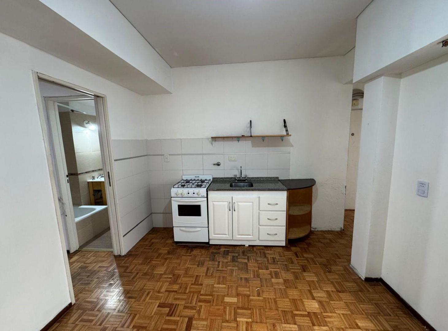 Foto de ALQUILER DEPARTAMENTO 2 AMB CON BALCON BELGRANO, imagen 5
