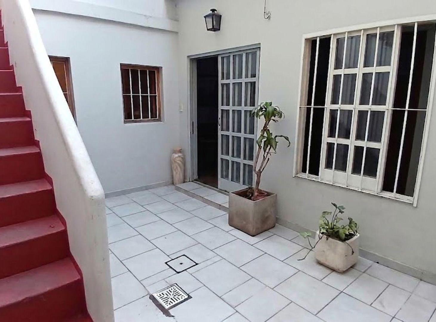 Foto de PH 3 AMB EN PLANTA BAJA PATIO + TERRAZA + PARRILA, imagen 1