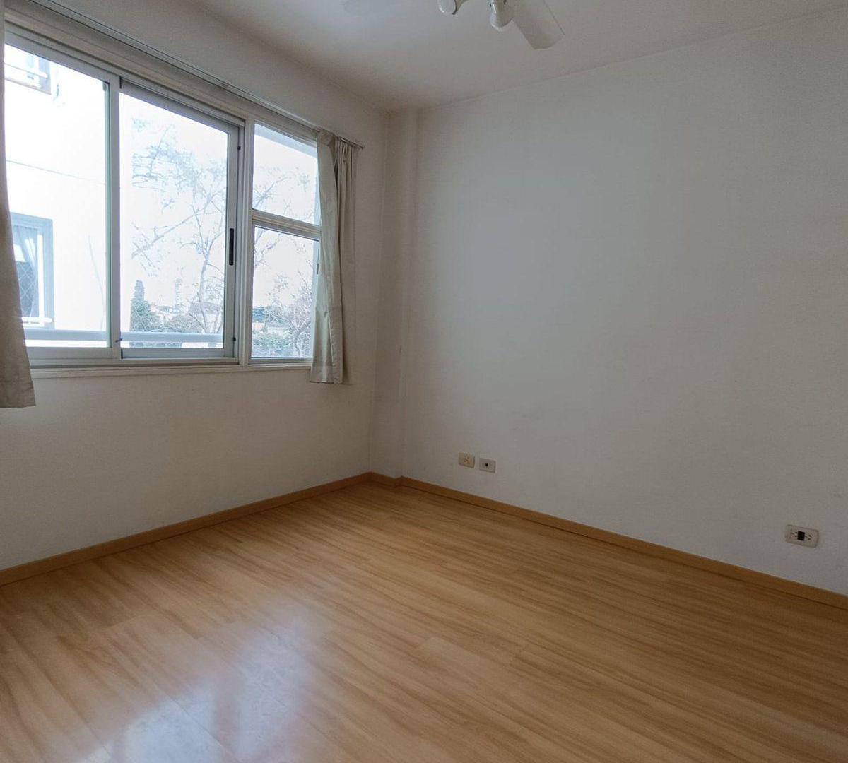 Foto de ALQUILER DEPARTAMENTO 2 AMBIENTES C/COCHERA, imagen 2