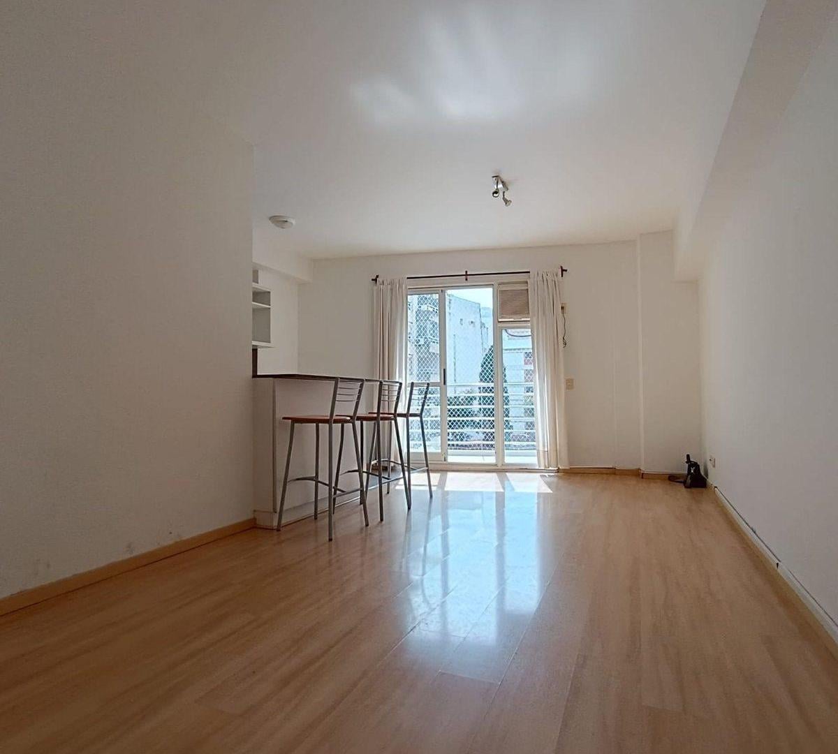 Foto de ALQUILER DEPARTAMENTO 2 AMBIENTES C/COCHERA, imagen 3