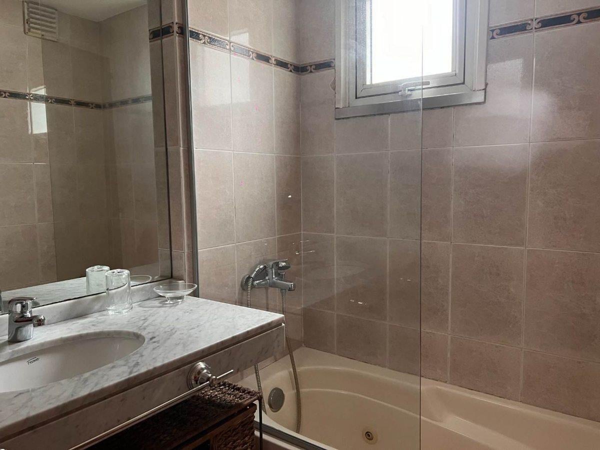 Foto de VENTA 3 AMB. C/ COCHERA EN TORRE PREMIUM. RECOLETA, imagen 2