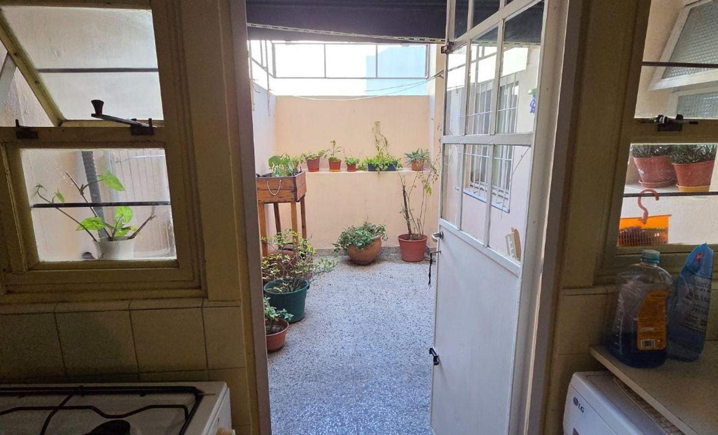 Foto de 3 AMBIENTES PATIO Y BALCÓN AL FRENTE VILLA URQUIZA, imagen 5