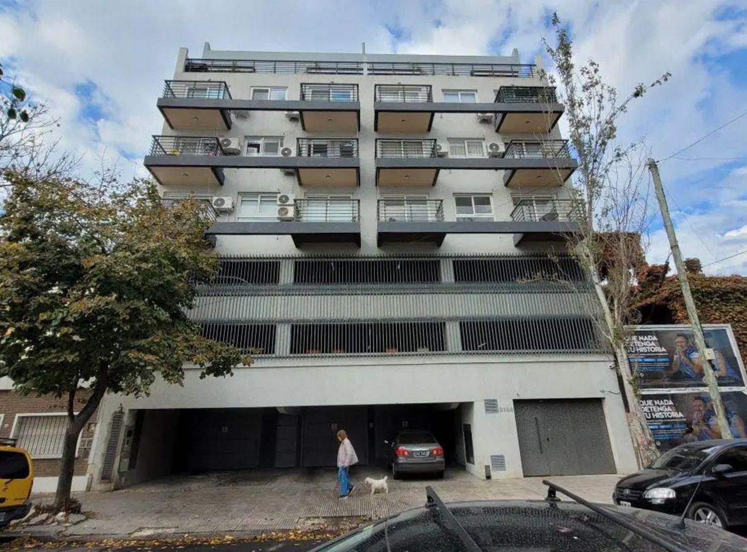Foto de VENTA COCHERA CUBIERTA. Liniers, imagen 1