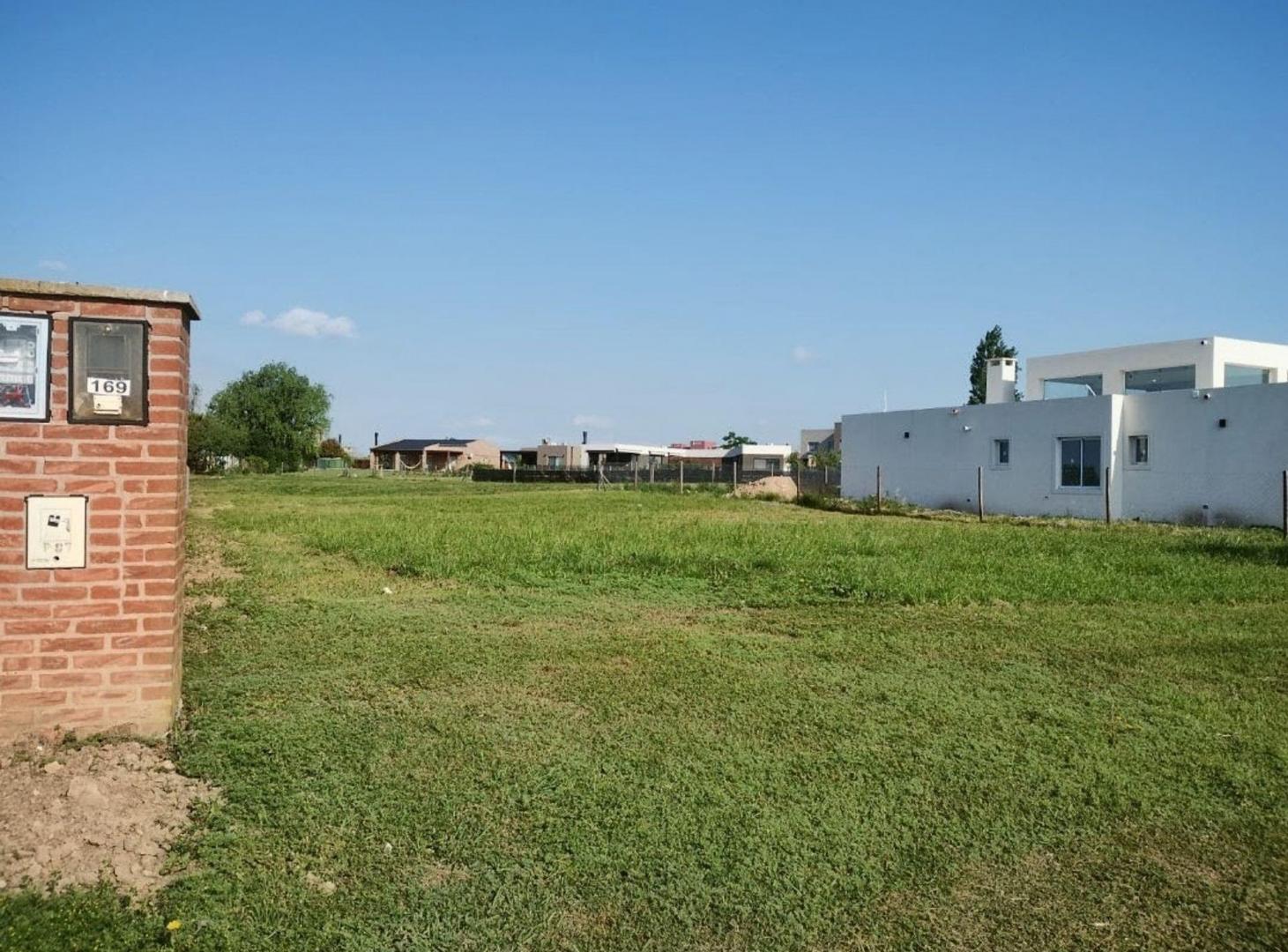 Foto de Excelente Lote en Venta en San Sebastián - Área 12, imagen 2