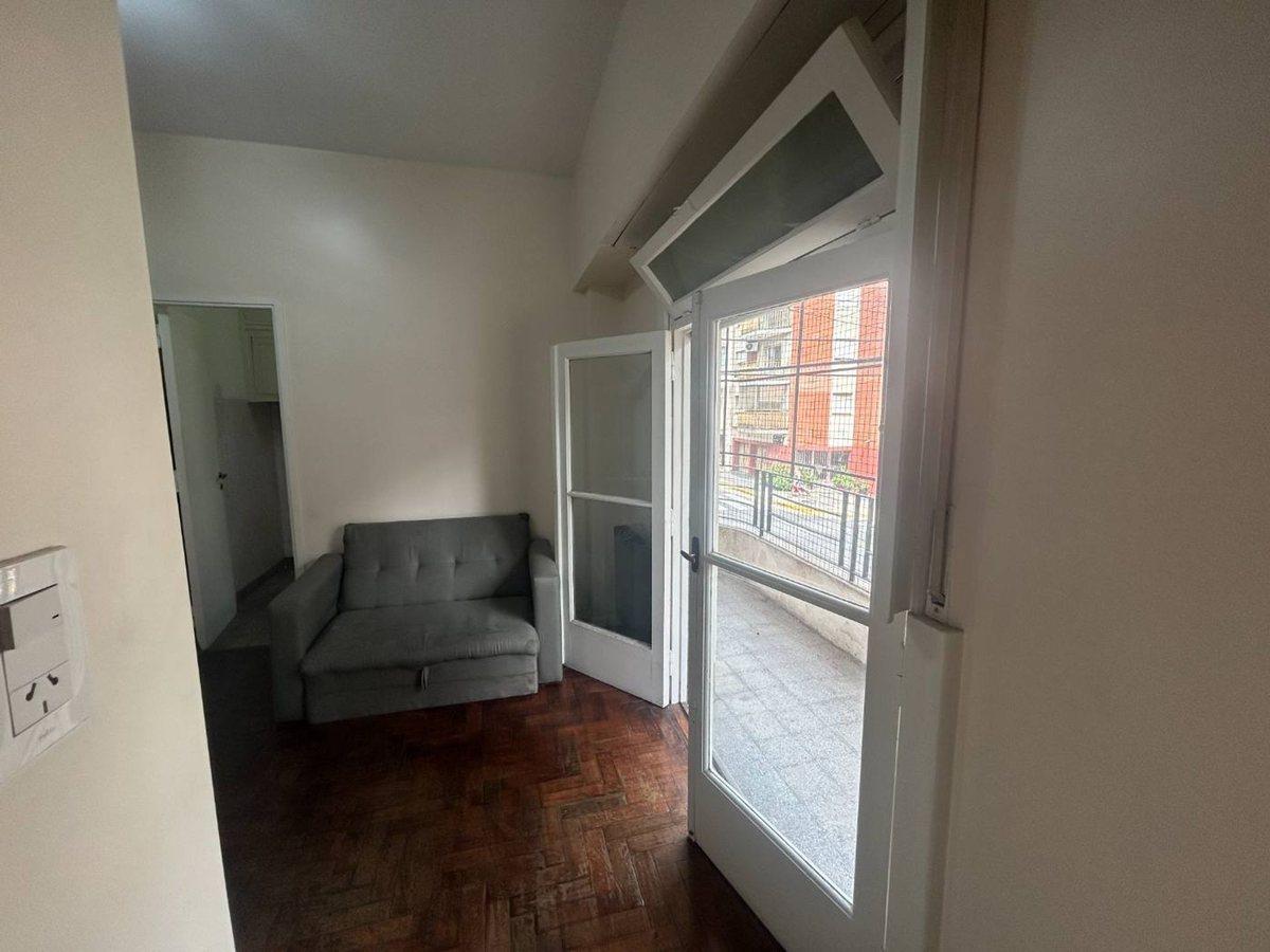 Foto de DEPARTAMENTO DE 2 AMB Y DOS BALCONES BALVANERA, imagen 5