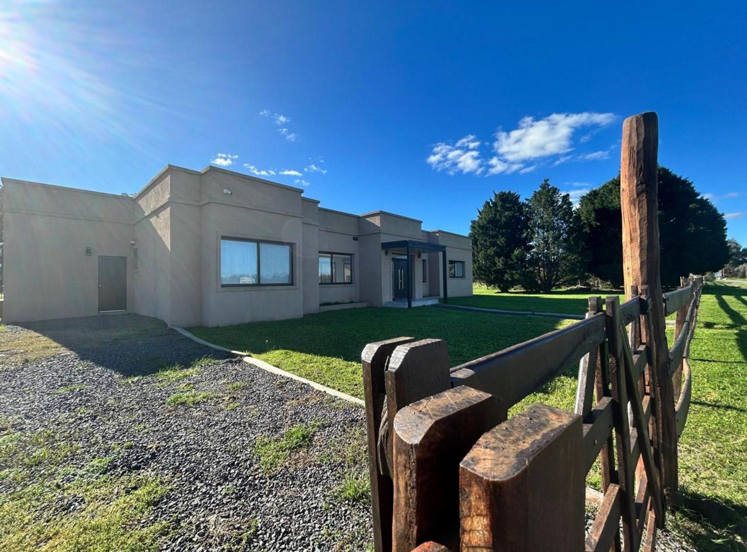 Foto de CASA EN VENTA CON ARBOLEDA AÑOSA-TODA NUEVA, imagen 4