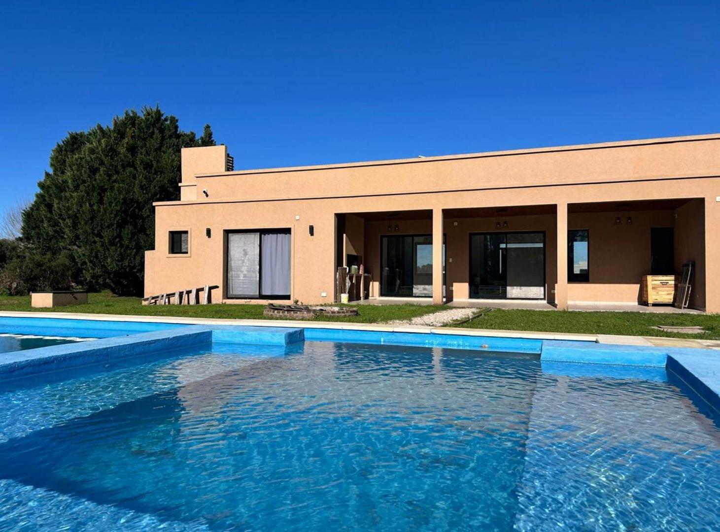 Foto de CASA EN VENTA CON ARBOLEDA AÑOSA-TODA NUEVA, imagen 1