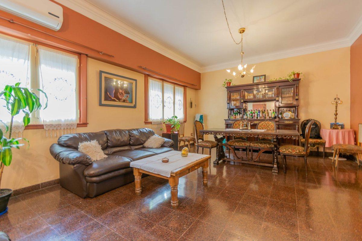 Foto de VENTA PH 4 AMB CON TERRAZA Y PARRILLA. CABALLITO, imagen 2