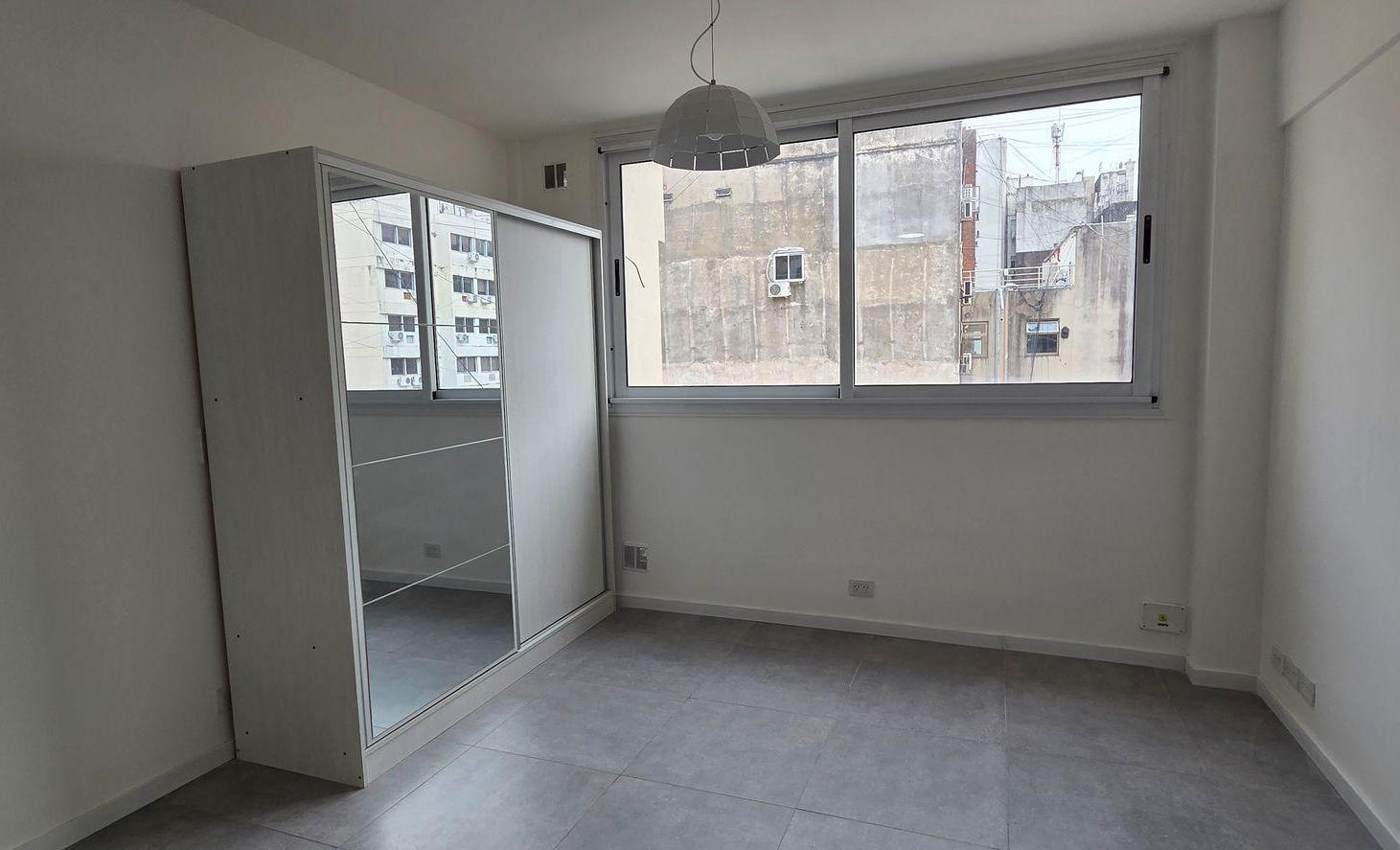 Foto de VENTA MONOAMBIENTE RECICLADO A NUEVO APTO OFICINA, imagen 4