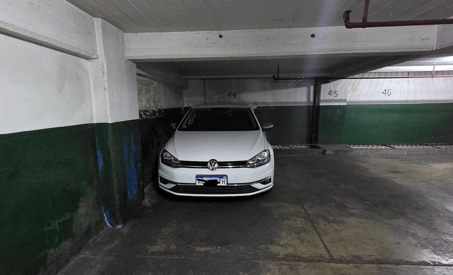 Foto de VENTA COCHERA CUBIERTA 14mt SAN NICOLÁS, imagen 1