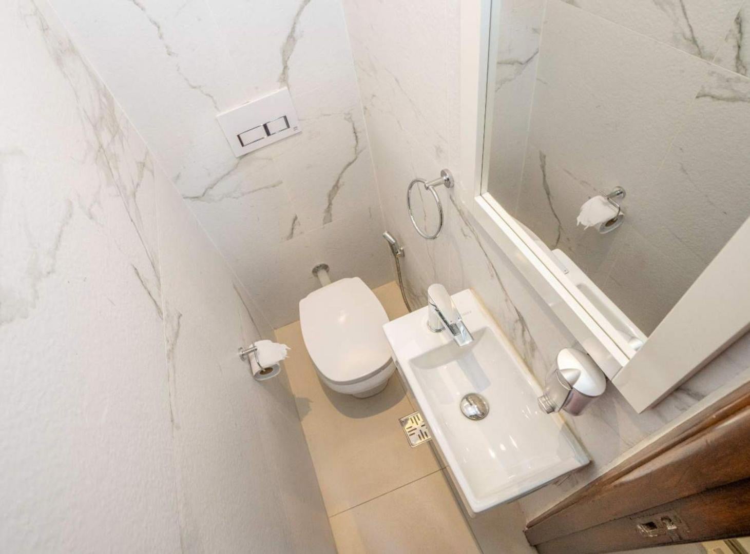 Foto de VENTA DEPARTAMENTO 3 AMB DEPENDENCIA EN PALERMO, imagen 4