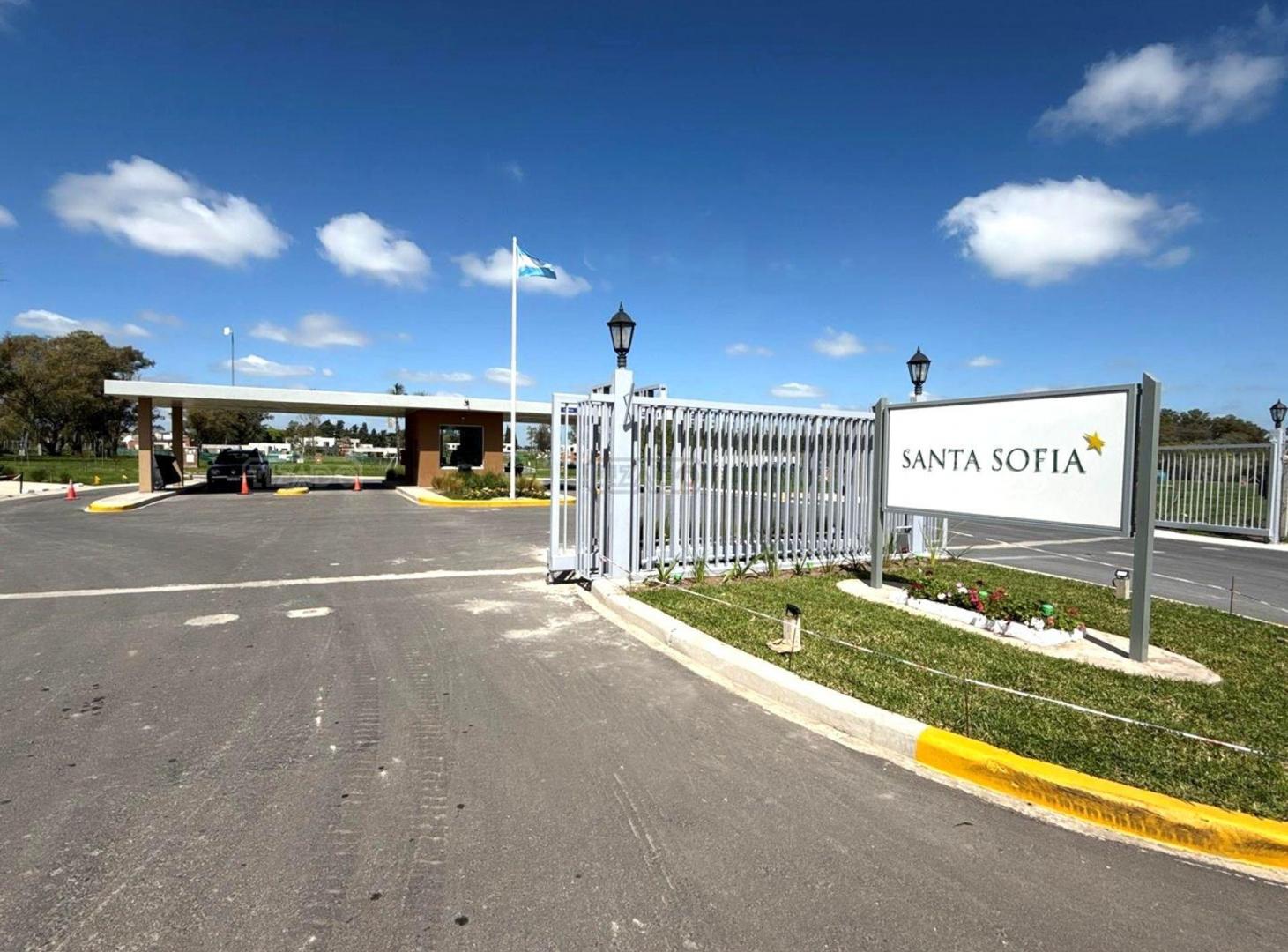 Foto de VENTA CASA-ESTRENAR FINANCIA B° SANTA SOFIA PILAR, imagen 2
