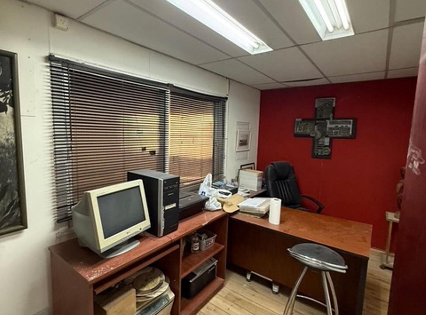 Foto de Alquiler Galpon Industrial Piñeyro Avellaneda, imagen 5