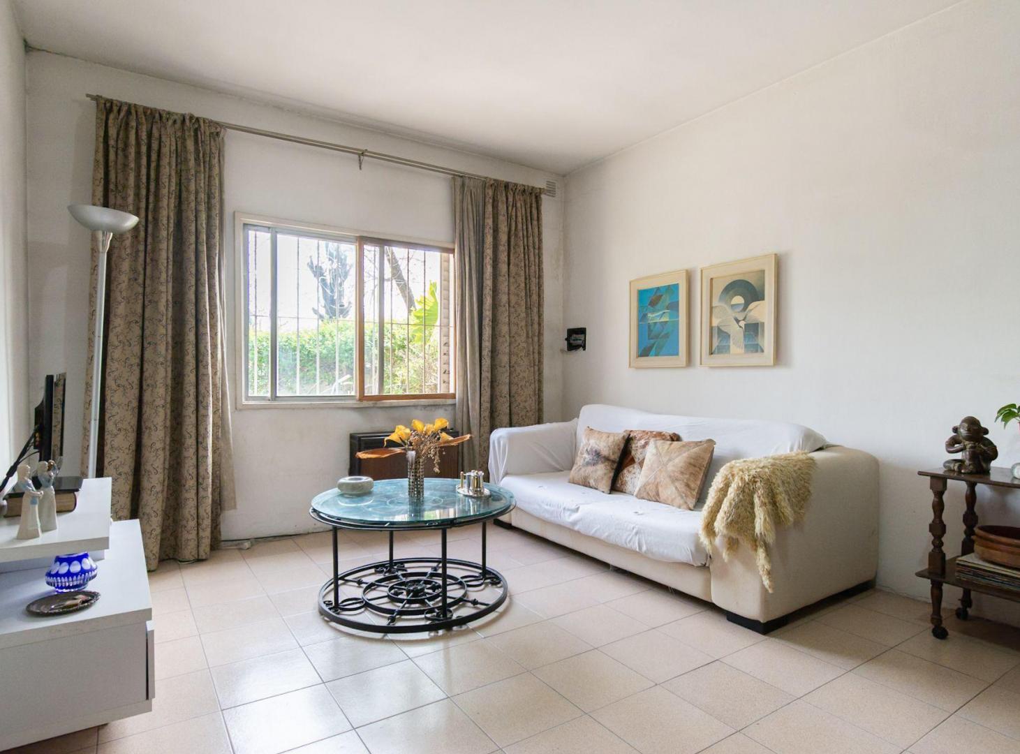 Foto de CASA 5 AMBIENTES EN VENTA CON JARDIN EN JOSE C PAZ, imagen 3