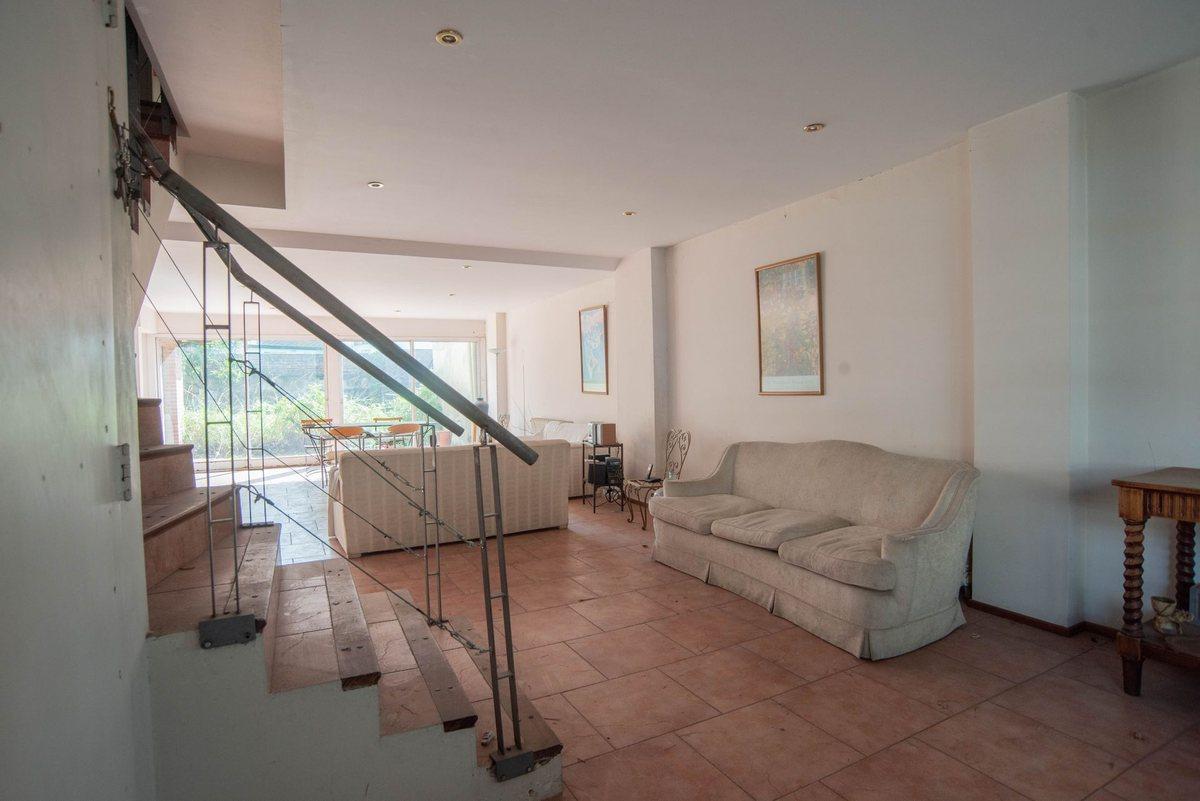 Foto de VILLA DEL PARQUE | 6 HAB + COCHERA PARA 5 AUTOS, imagen 5